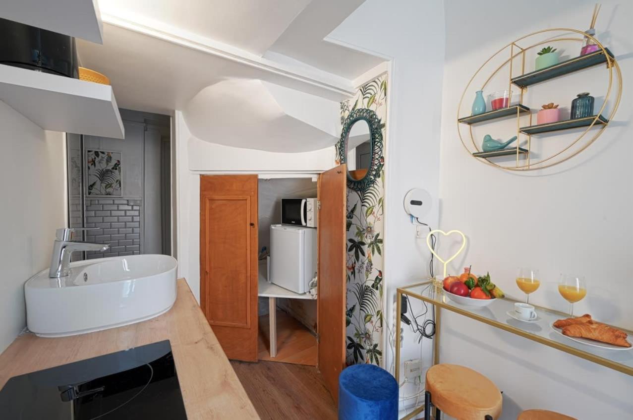 Apartmán Cosy Renovated Studio In Heart Of Marais, Best Area To Discover In Paříž Exteriér fotografie