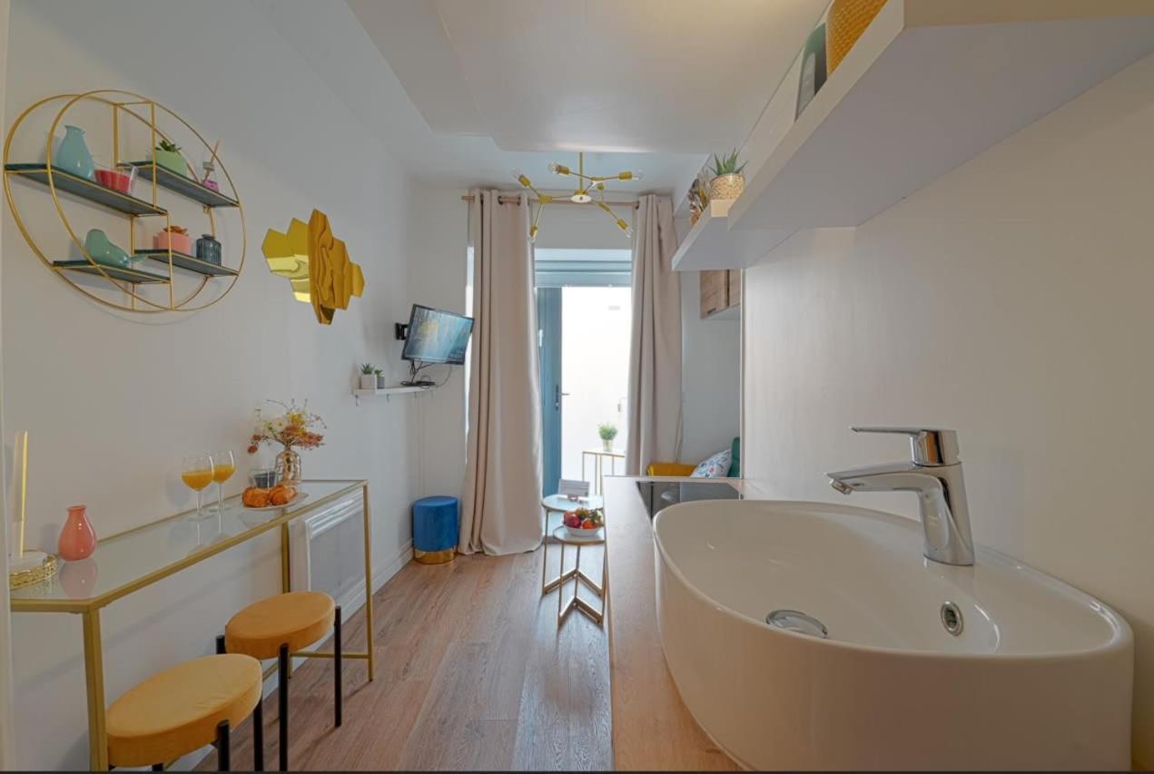 Apartmán Cosy Renovated Studio In Heart Of Marais, Best Area To Discover In Paříž Exteriér fotografie
